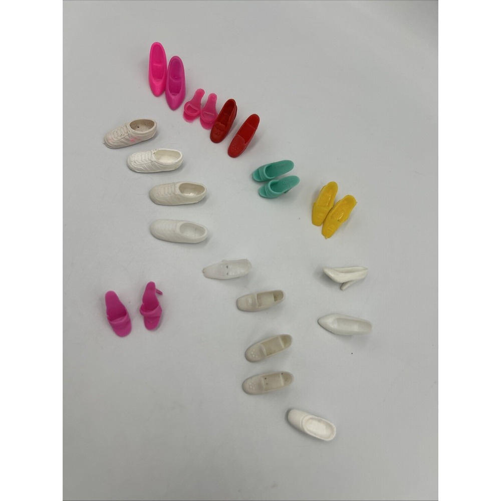 Modern‎ And Vintage Clone Barbie Shoe Singles Lot Mismatched Shoes Some Barbie - Picture 2 of 6
